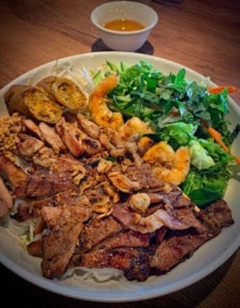 Alki Pho & Bar