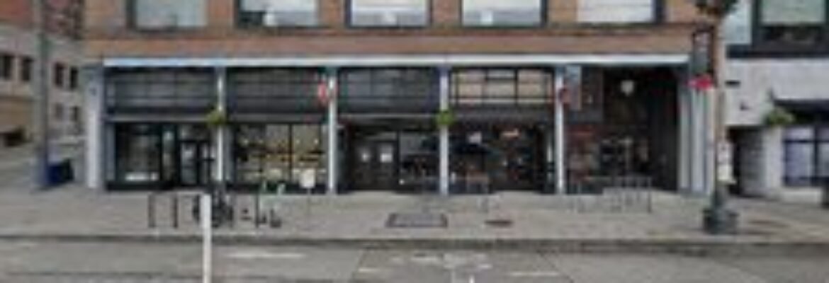 Collins Pub