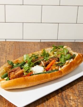 CrackleMi – Vietnamese Grill