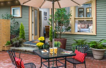 Greenlake Guest House