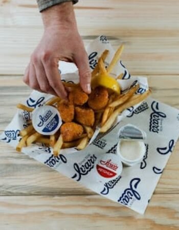 Ivar’s Seafood Bar