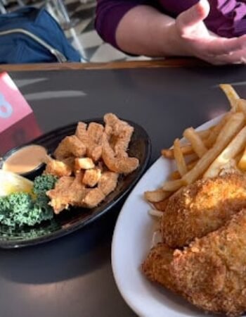 Lowell’s Restaurant