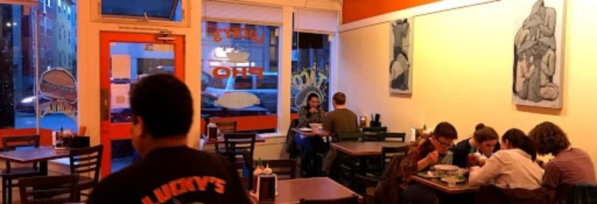 Lucky’s Pho