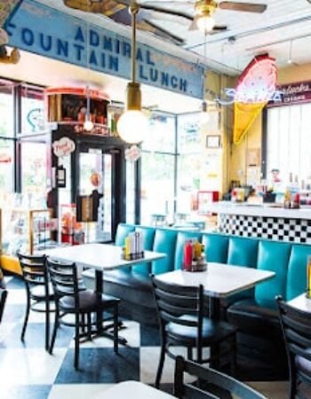 Luna Park Cafe