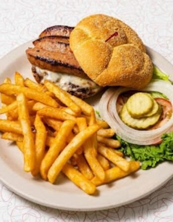 Luna Park Cafe