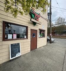 Max’s Triangle Pub