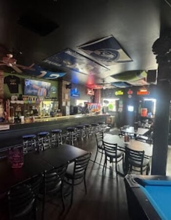 Max’s Triangle Pub