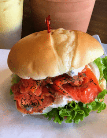 Mr Lu’s Seafood & Burgers