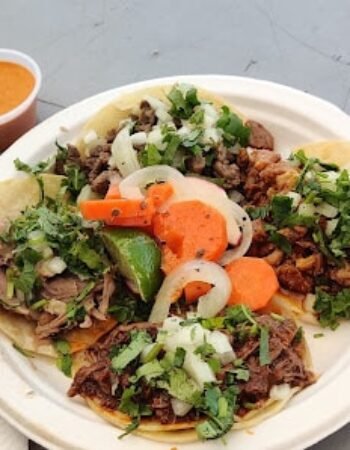 Muy Macho Taco Truck