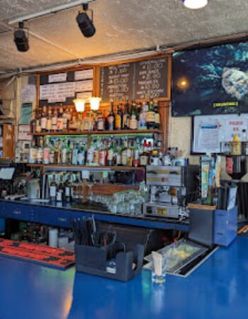 Pacific Inn Pub