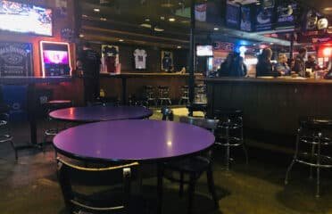 Pauly’s at Earl’s