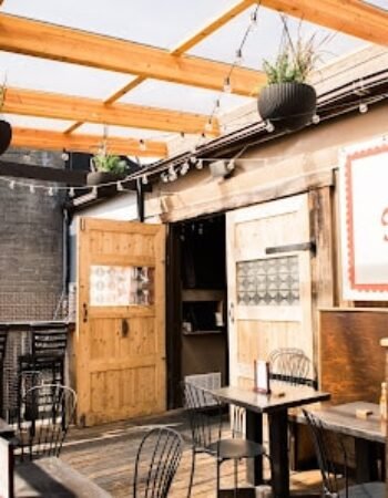 Red Star Taco Bar
