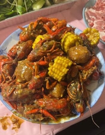 The Cajun Crawfish