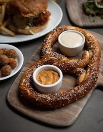 The Victor Tavern – Eastlake