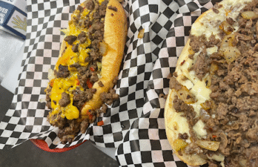 Tres’ House of Cheesesteaks